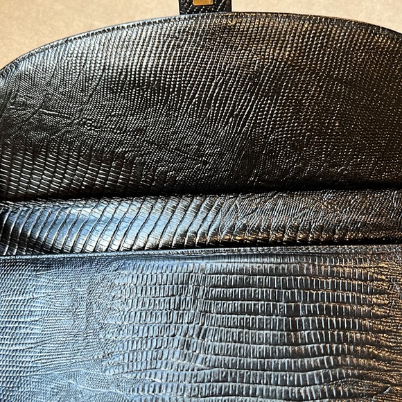 Rosart Vintage Satchel Black Handbag Embossed Croc & Handel with Gold Roses - Picture 8 of 16